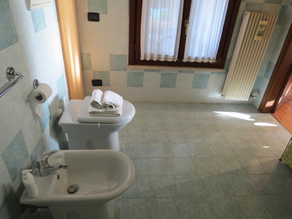 Apartamento Casa Madonnina Dossobuono Exterior foto