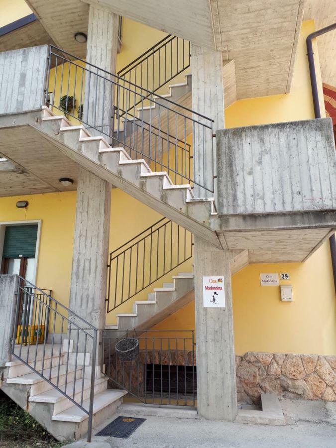 Apartamento Casa Madonnina Dossobuono Exterior foto